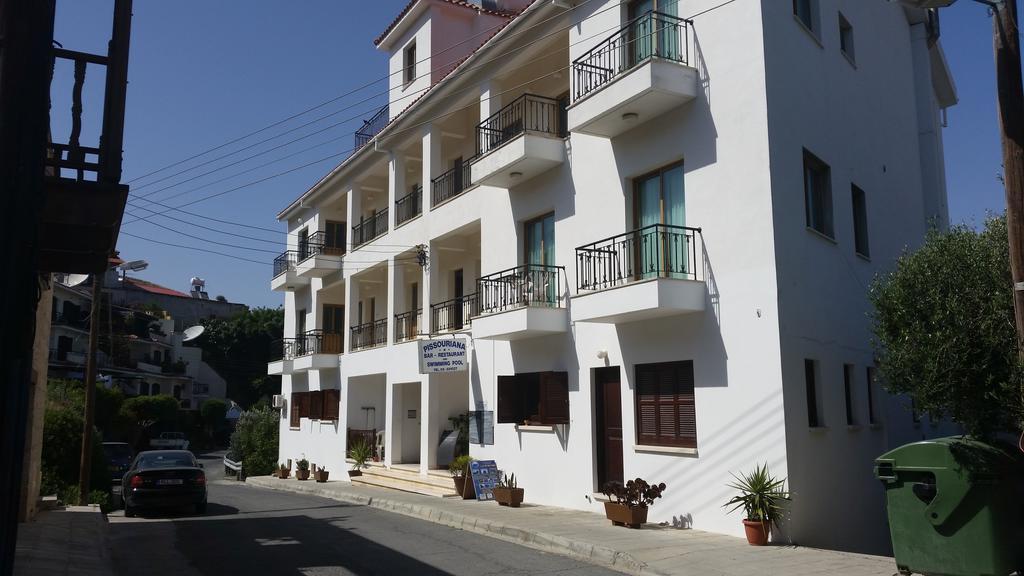 Pissouriana Hotel Apartments Exterior foto